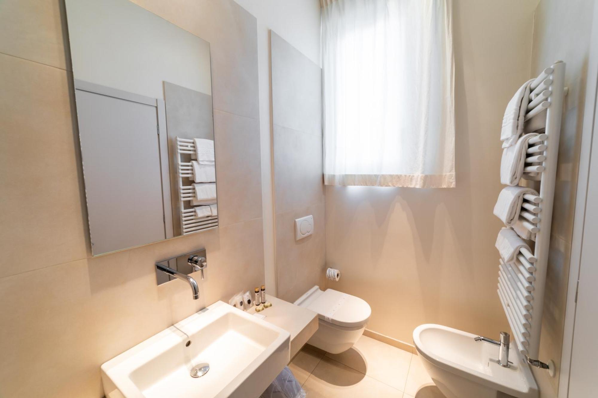 Hotel Country House La Radice Чивитанова-Марке Экстерьер фото